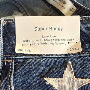 Hollister Women’s Relaxed Jeans - Dark Blue with Star Detail